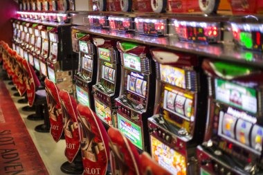 Slot game interface showing available balance and stake amount on 18toto wap
